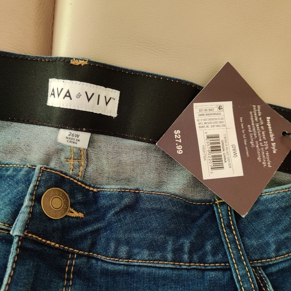 NWT AVA and VIV Skinny Comfortable Waist Jeans - Picture 2 of 6